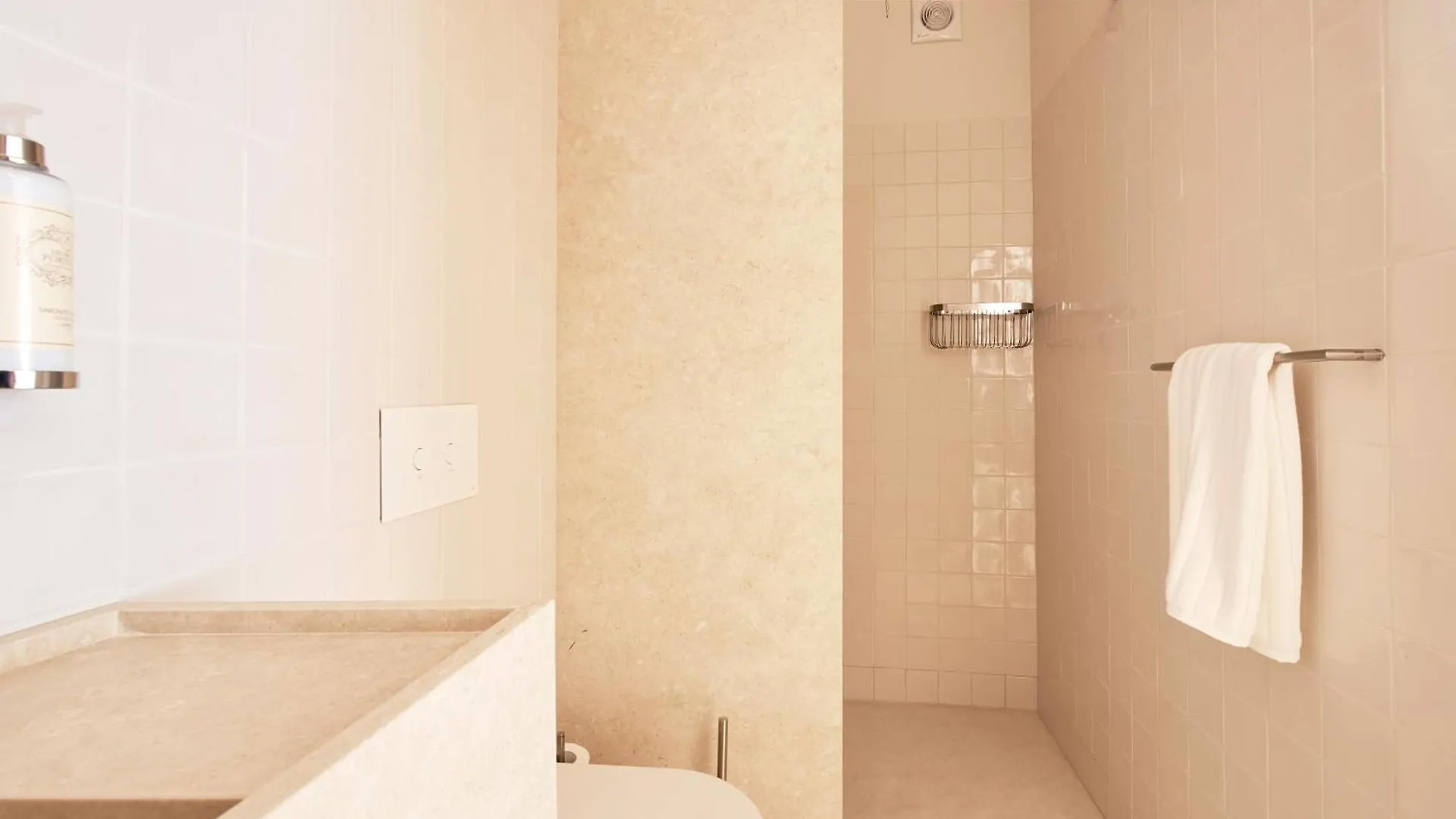 ליסבון Bairro Alto - Superb Apartment פורטוגל